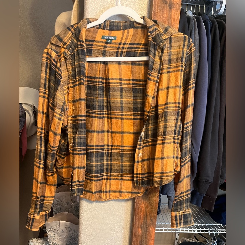 Black and orange cropped button up